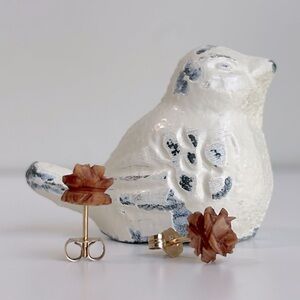 WELLS 14k Gold Vintage Carved Bone Rose Stud Earrings